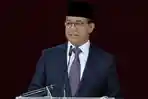 Anies-Baswedan-dalam-debat-kelima-Pilpres-2024.jpg