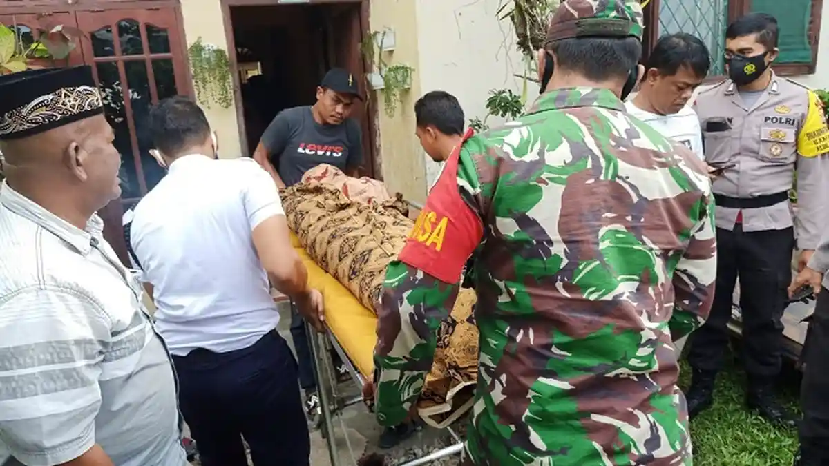 Jenazah Pria Asal Riau yang Diduga Bunuh Diri Dikebumikan di TPA Gampong Blang Langsa Kota