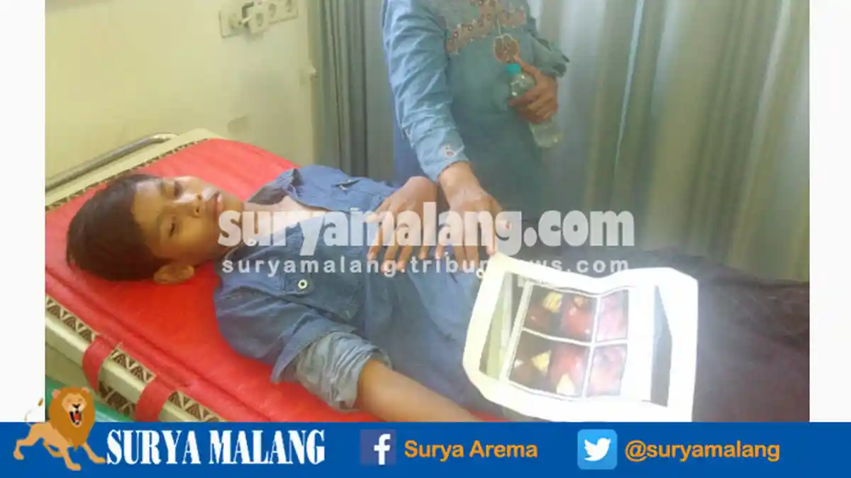 Bukan Kena Santet, Ada Bolpoin di Perut Zainurripin, Dugaan Dokter Bikin Keluarga Kaget
