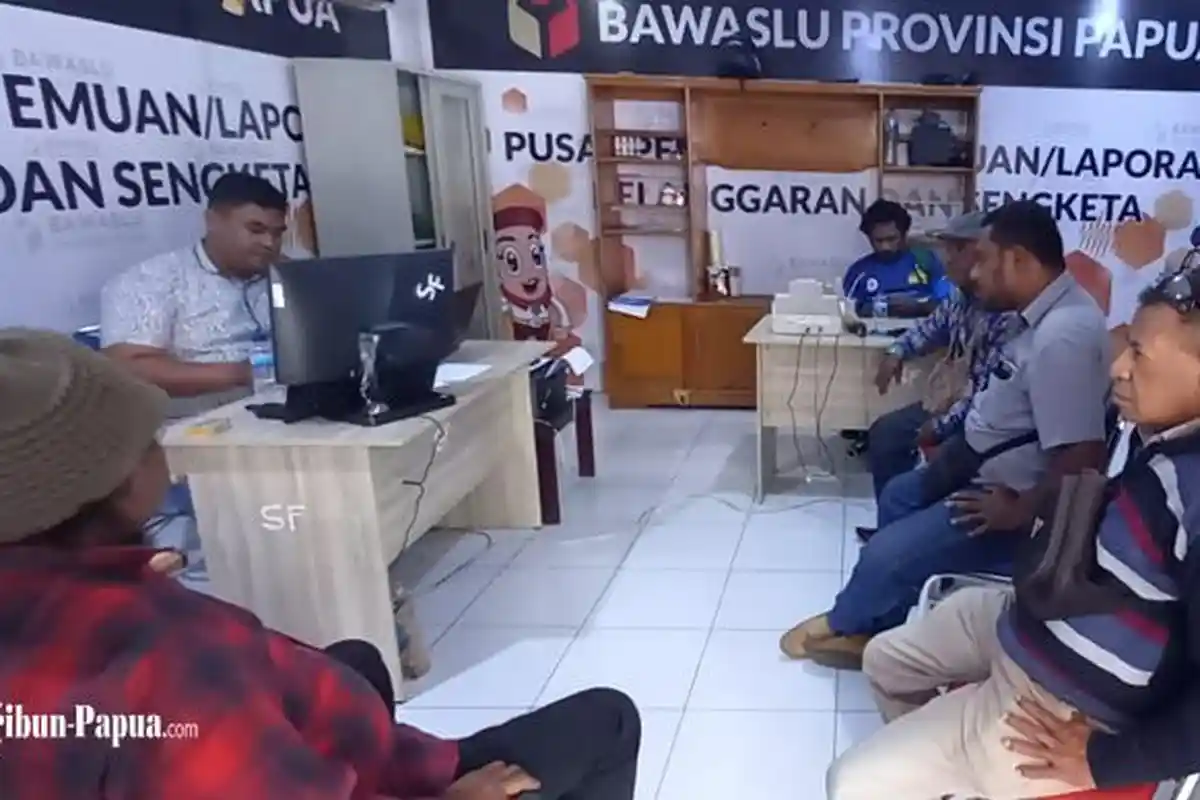 Ada Dugaan Kecurangan Pemilu, Solidaritas Masyarakat Biak Numfor Datangi Bawaslu Papua