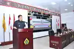 Bupati-Samosir-Vandiko-Gultom-menyampaikan-nota-pengantar.jpg