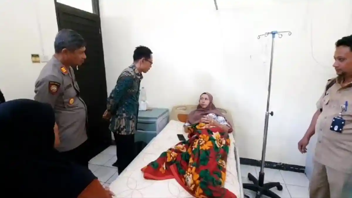 Petugas KPPS Cilacap Keracunan Massal, 40 Orang Pusing, Mual dan Diare