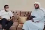 Moeldoko Menjenguk Syekh Ali Jaber