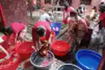 Ritual Mandikan Rupang Dewa-Dewi di Vihara Kwan In Tang Avalokitesvara