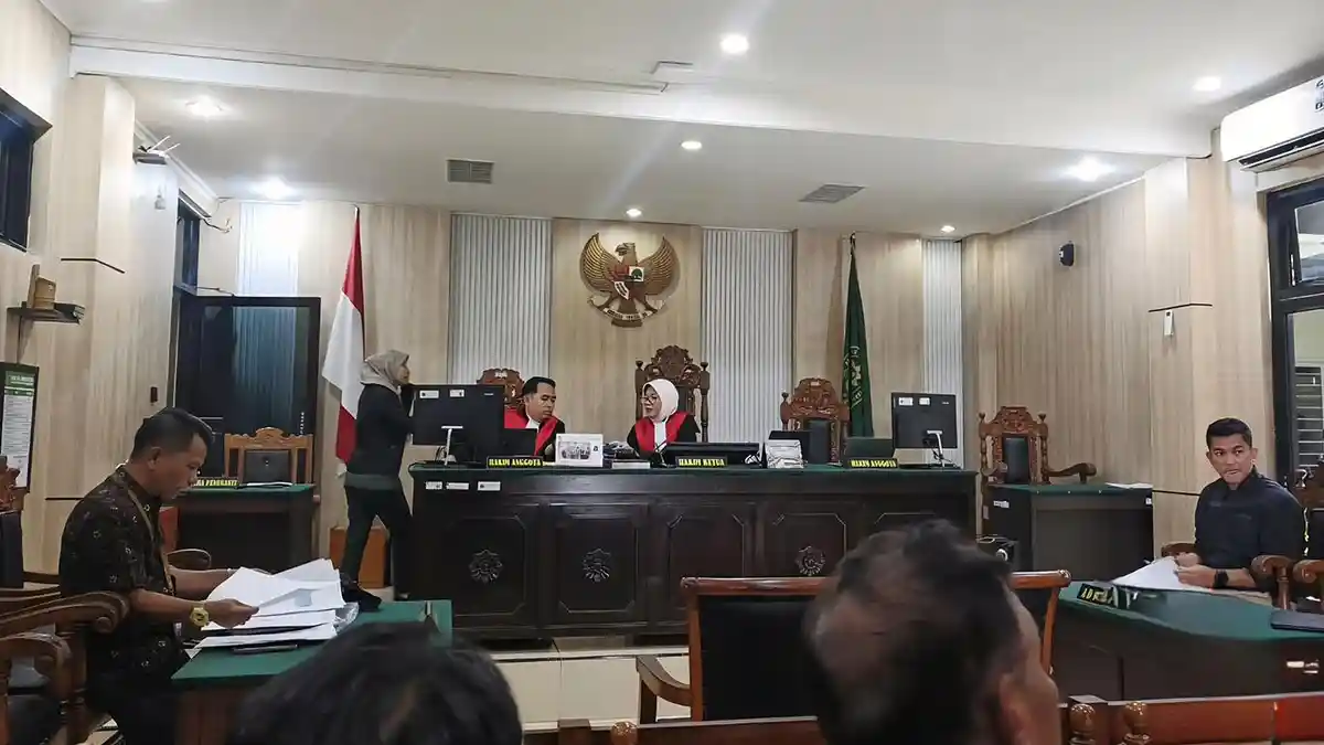 Tuntutan Penghapusan Kredit Salah Sasaran Sesuai Vonis Pidana, Dika ...