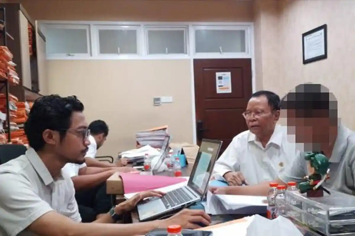 Notaris Ditangkap Atas Pemalsuan Dokumen di Gresik, Polisi Dalami Keterlibatan Pihak Lain