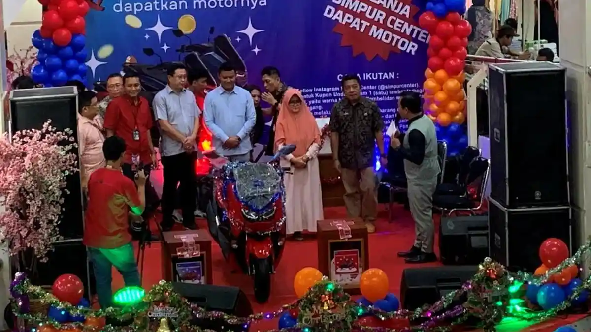 Simpur Center Gelar Undian Berhadiah Yamaha Nmax - Tribunlampung.co.id