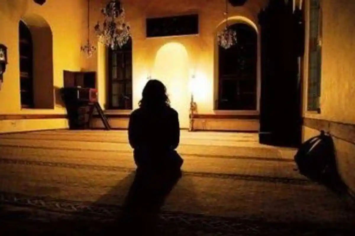 Tak Sekedar Tinggal di Masjid, Simak Tata Cara dan Adab Itikaf, Berikut Keutamaan Melakukan Itikaf