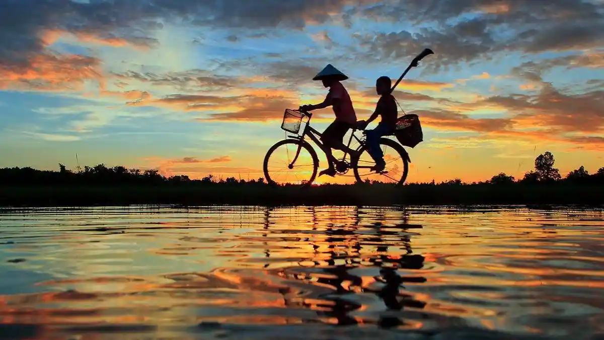 Kalender Jawa Weton Sabtu Pahing 23 Agustus 2025, Hindari Perjalanan Malam