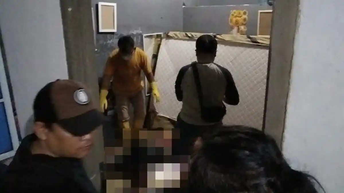 Mayat Perempuan Ditemukan di Kamar Kos, Keluarga Ikhlas, Polisi Tunggu Hasil Autopsi