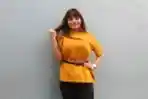 Pose Seksi DJ Dinar Candy