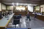 Sidang Eksepsi Anang Achmad Latif