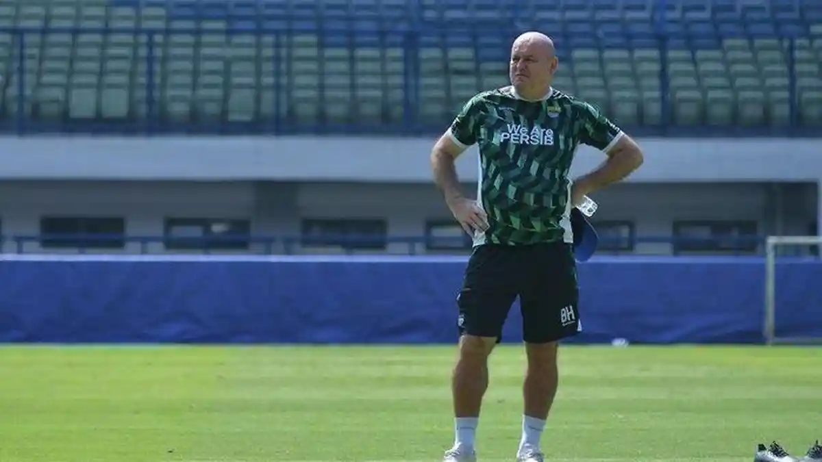 STARTING XI Persib Bandung Vs PSS: Pelatih Bojan Hondak Bisa Jadi Maksimalkan Pemain Pelapis