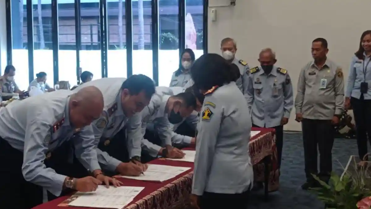 Tandatangani Perjanjian Kinerja 2023, Imigrasi Labuan Bajo Berkomitmen Mencapai Target 