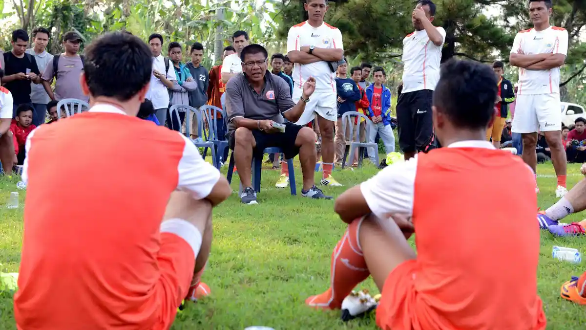 Benny Dolo Terus Tanamkan Kemenangan di Dalam Diri Pemain