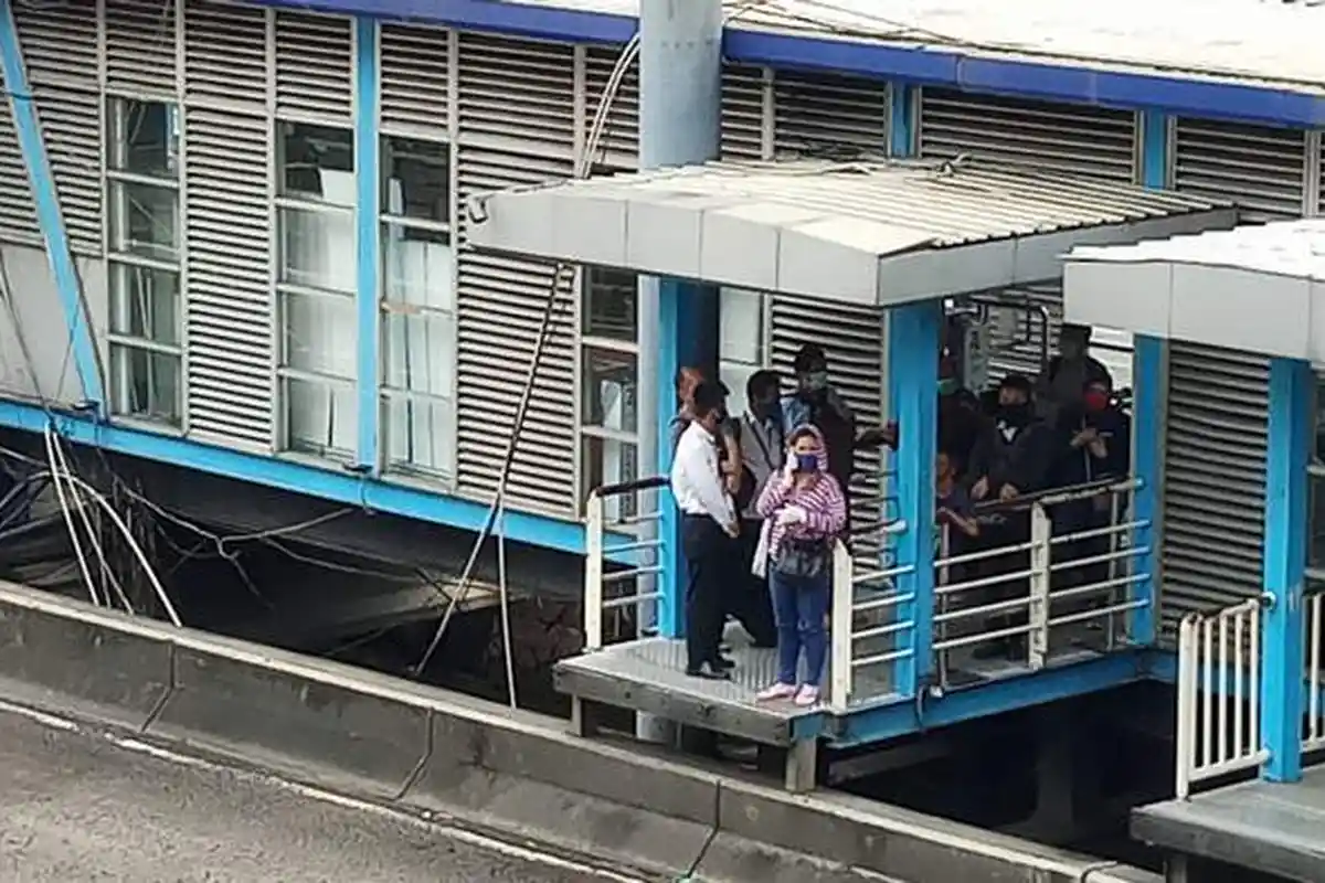 Rute Koridor 2 Pulogadung-Harmoni Direkayasa, Pengguna TransJakarta Dialihkan Sementara