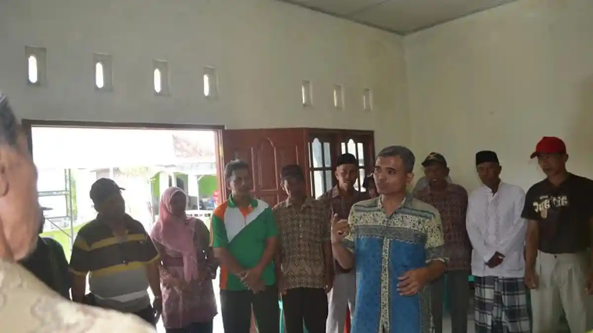 Wetlands International Melatih Masyarakat Terdampak Abrasi di Bedono Demak