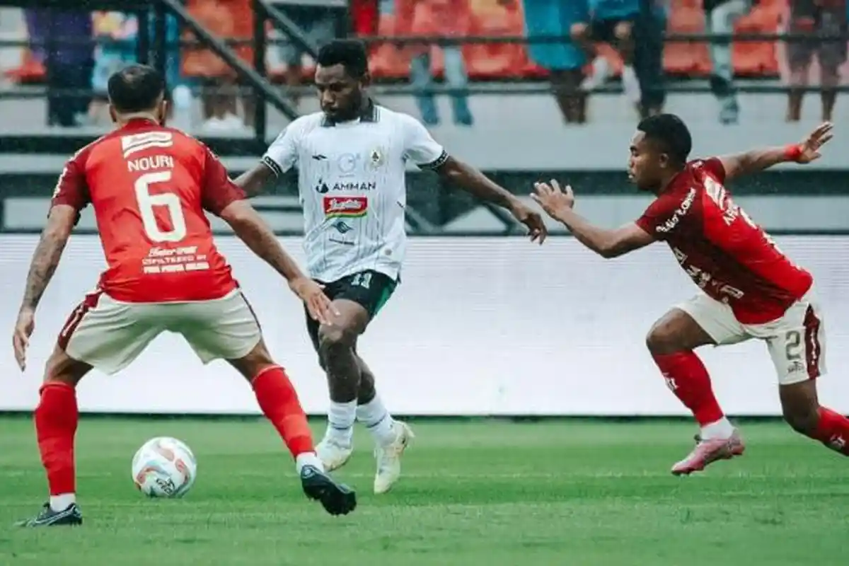 Nasib Ricky Cawor: Dicampakkan Persija Jakarta, Kini Malah Jadi Primadona PSS Sleman di Bumi Sembada