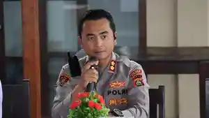seorang-siswa-di-SMPN-1-Gianyar-diduga-didorong-oleh-temannya.jpg