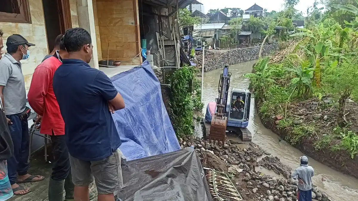 Rumah yang Senderannya Jebol di Pererenan Badung Ternyata Sudah Dihuni Dari Tahun 2000