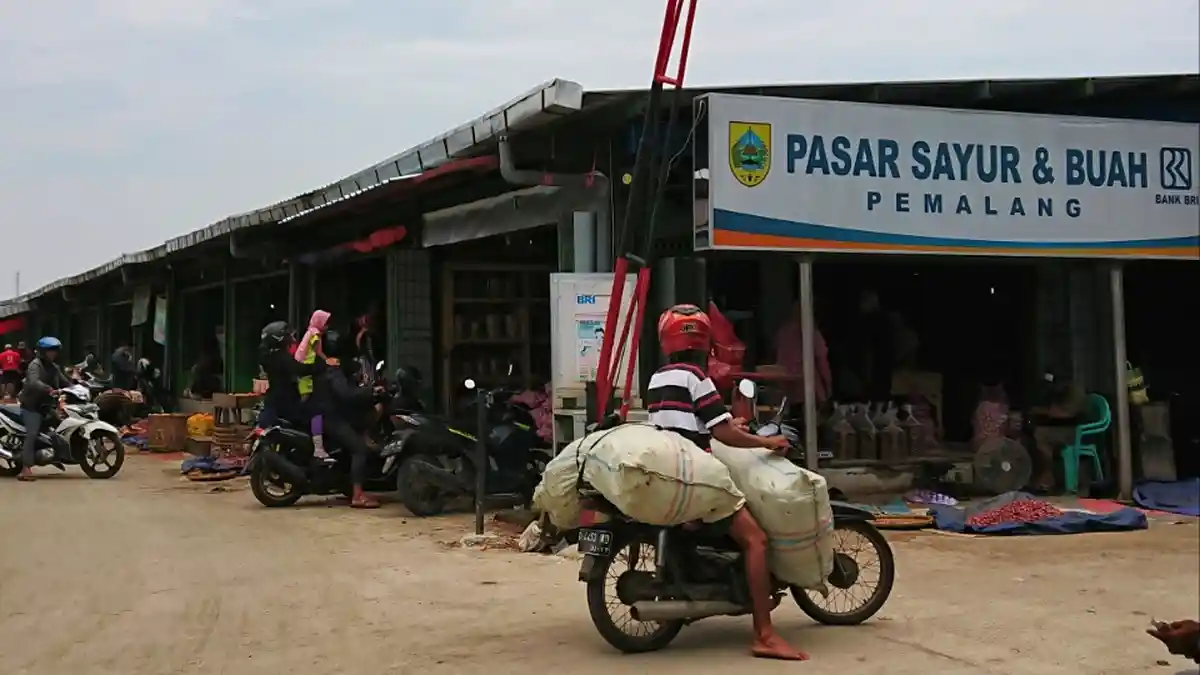 Pemalang Butuh 23.626 Vaksin Jika Vaksinasi Pedagang Pasar Dilakukan