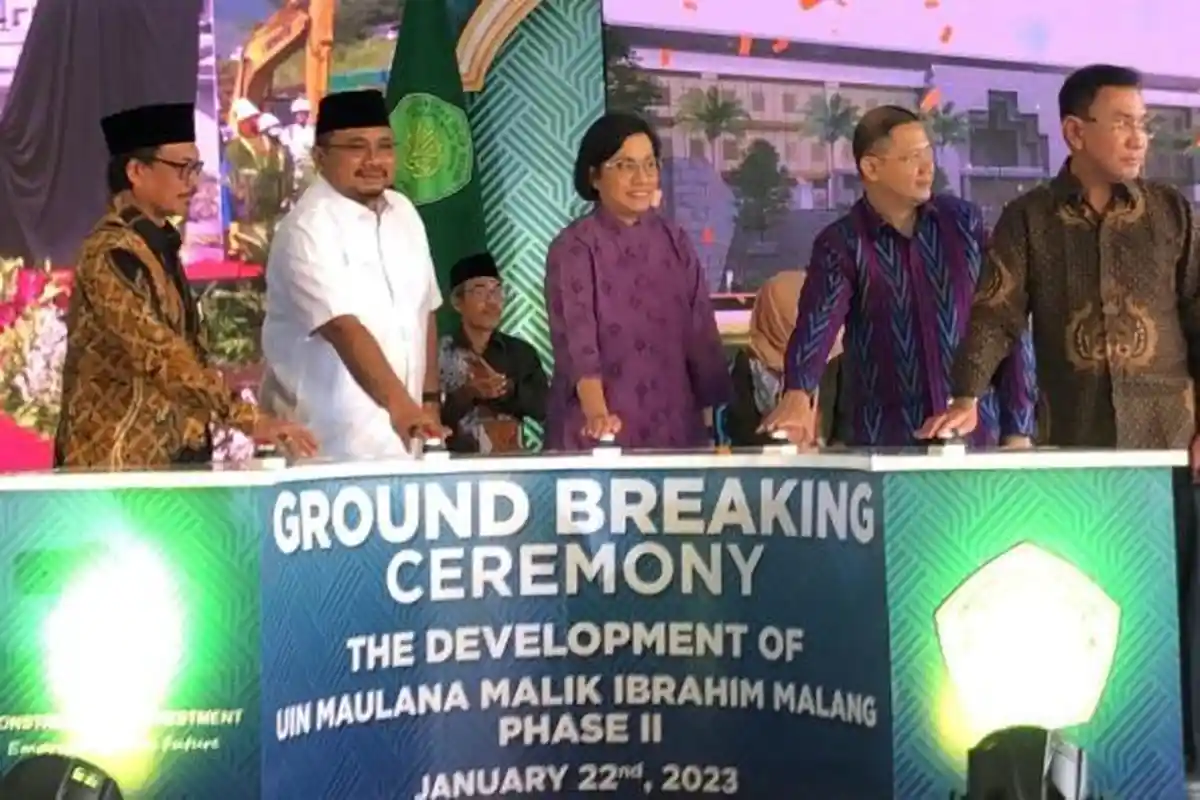 Ground Breaking Ceremony The Development of UIN Maliki Malang Phase II