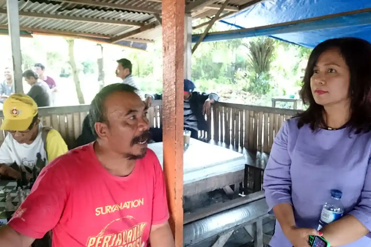 Anggota DPRD Cantik Ini Lakukan Sidak ke Lokasi yang Rawan Banjir