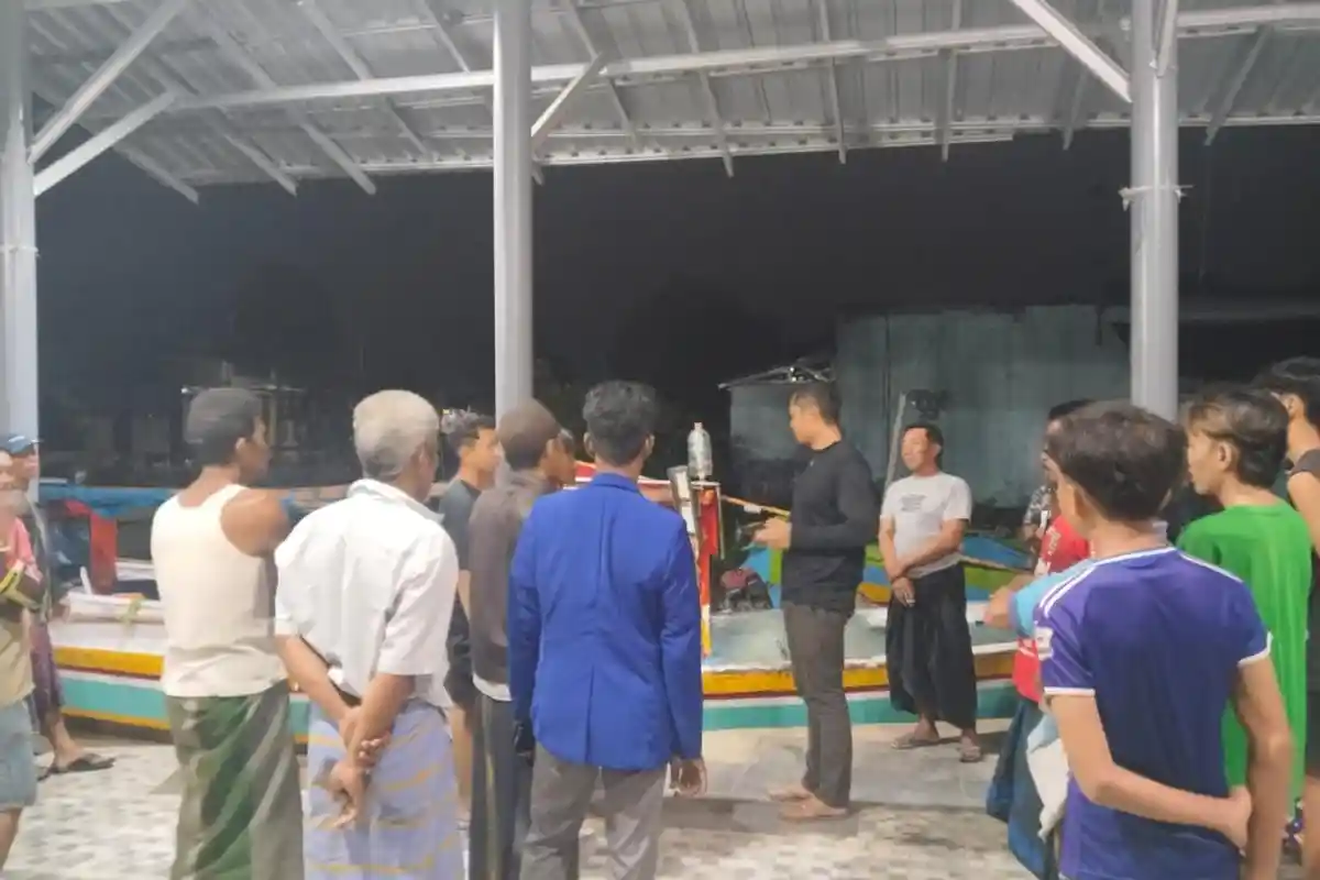 Perahu Bocor saat Cuaca Buruk, Nelayan Tewas Tenggelam di Laut Ujungpangkah Kabupaten Gresik