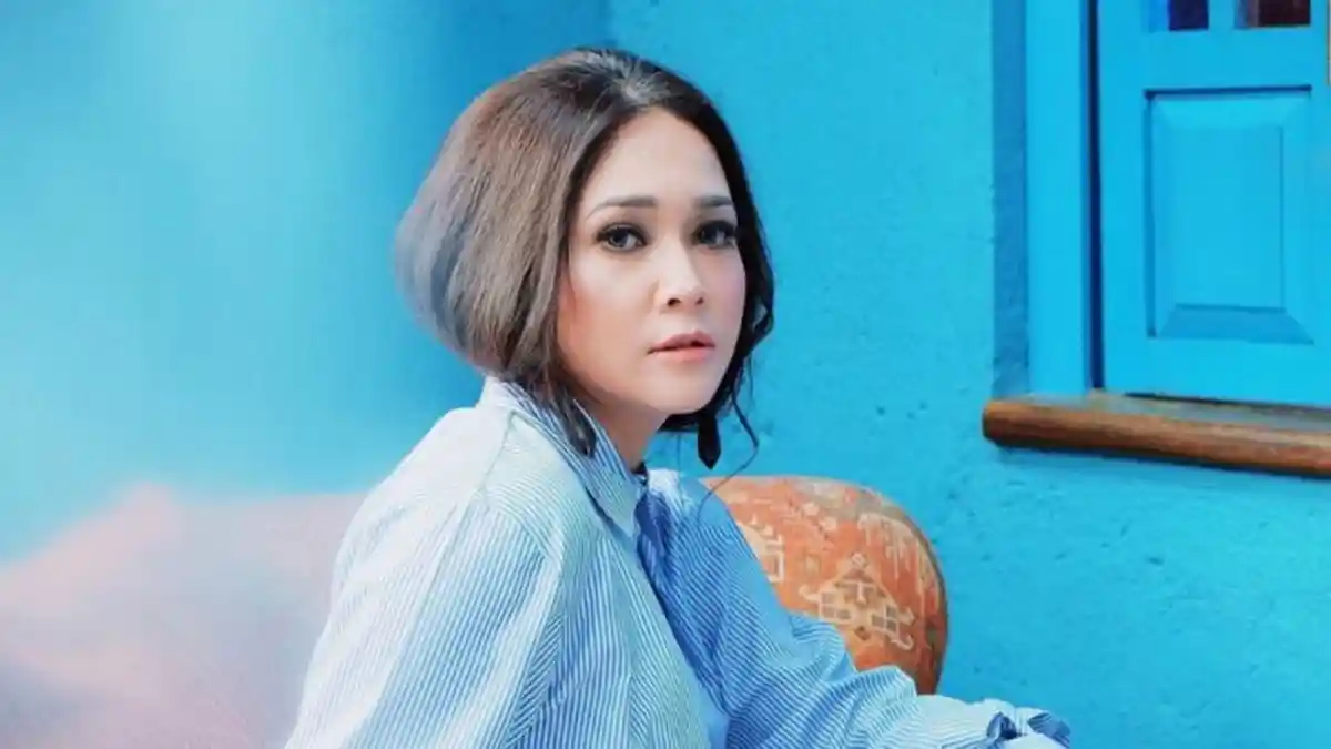 Maia Estianty Dikabarkan Pacaran dengan Pria Ini, Ciee!