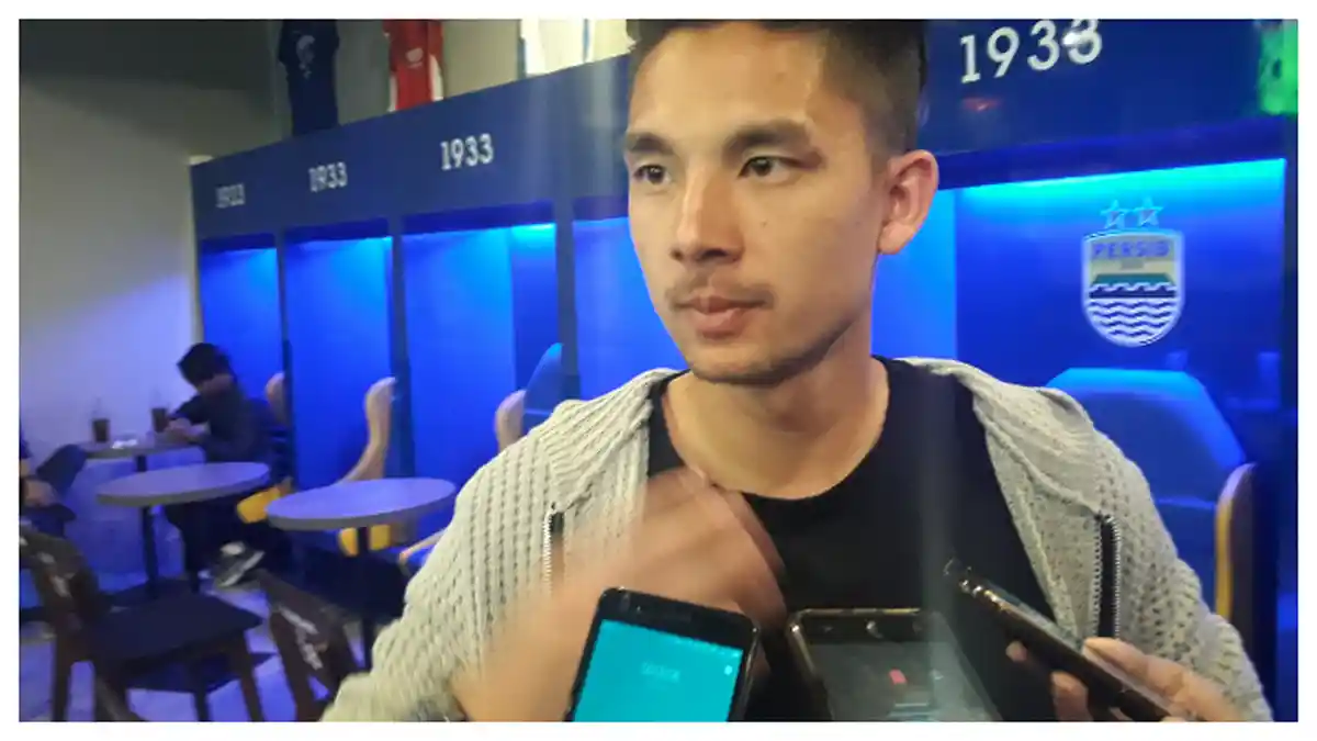 Mengapa Kim Kurniawan Keluar dari Persib Bandung ? Begini Penjelasan Bos Persib