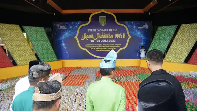 kue-asidah-gema-muharram.jpg