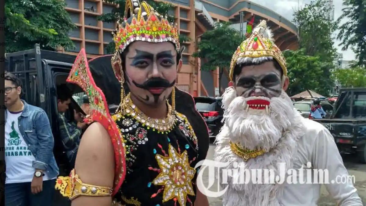 Gatotkaca dan Hanoman Datang ke Stadion Gelora 10 November, Ada Apa?
