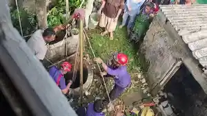 Bocah-Cilodong-jatuh-ke-sumur.jpg