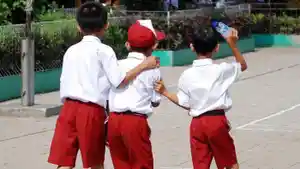 Ilustrasi-siswa-SD-Belasan-siswa-SD-di-Depok-diduga-keracunan-usai-makan-roti-gratis.jpg