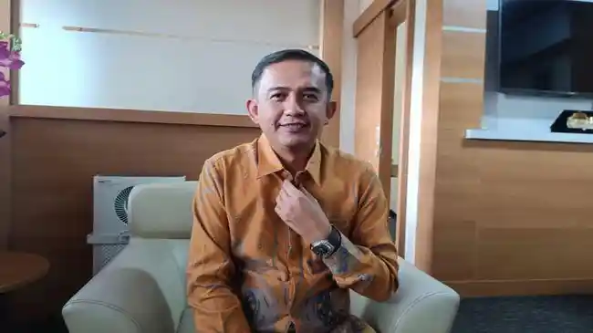 Ketua-DPRD-Garut-Aris-Munandar_1.jpg