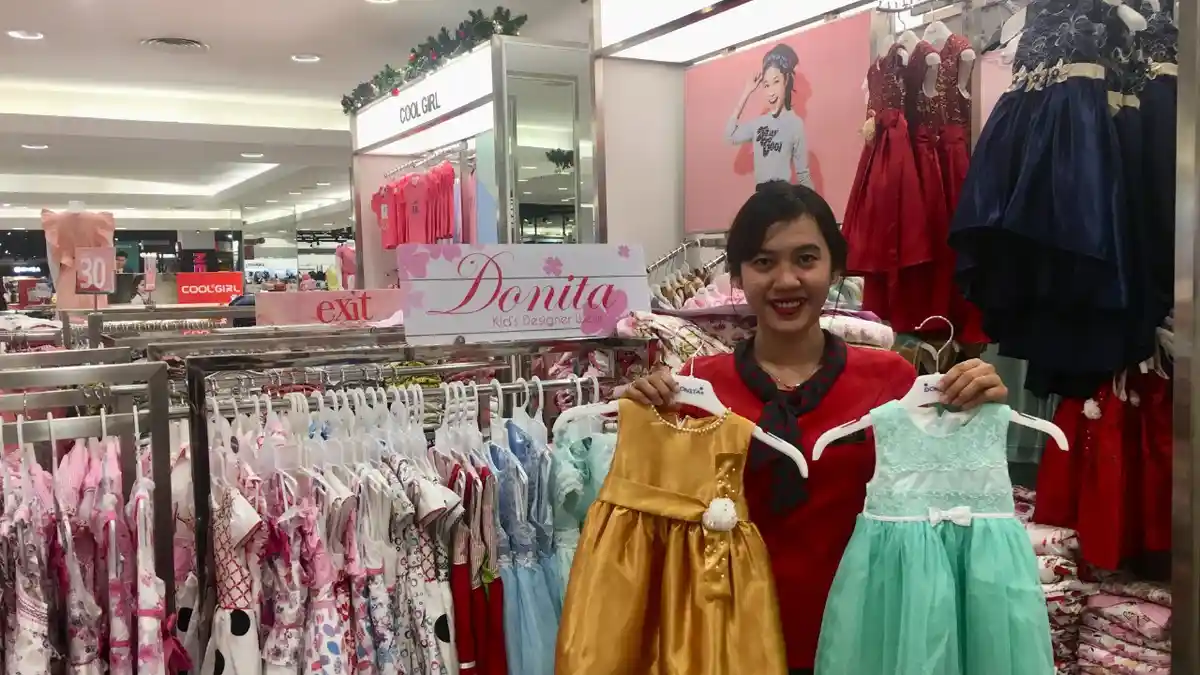 Matahari Department Store Berikan Promo Jelang Natal dan Tahun Baru   