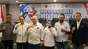 Ketua-Muaythai-Kalsel.jpg