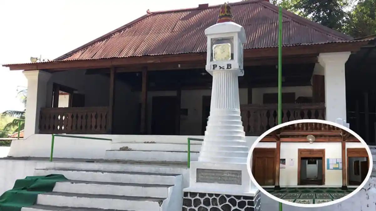 Kisah Dua Jam dan Dua Abdi Dalem Masjid Pajimatan Imogiri
