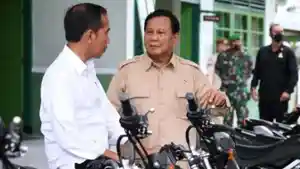202400612_Jokowi-dan-Prabowo_utang_ekonom_warisan-utang_jatuh-tempo-2025.jpg
