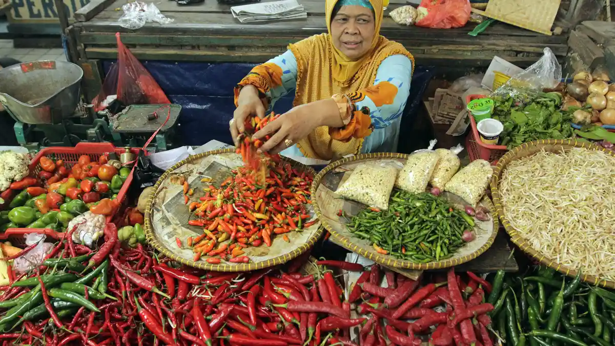 Harga  BBM  Naik  Namun  Harga Cabe dan Bawang  di Maros Masih Stabil
