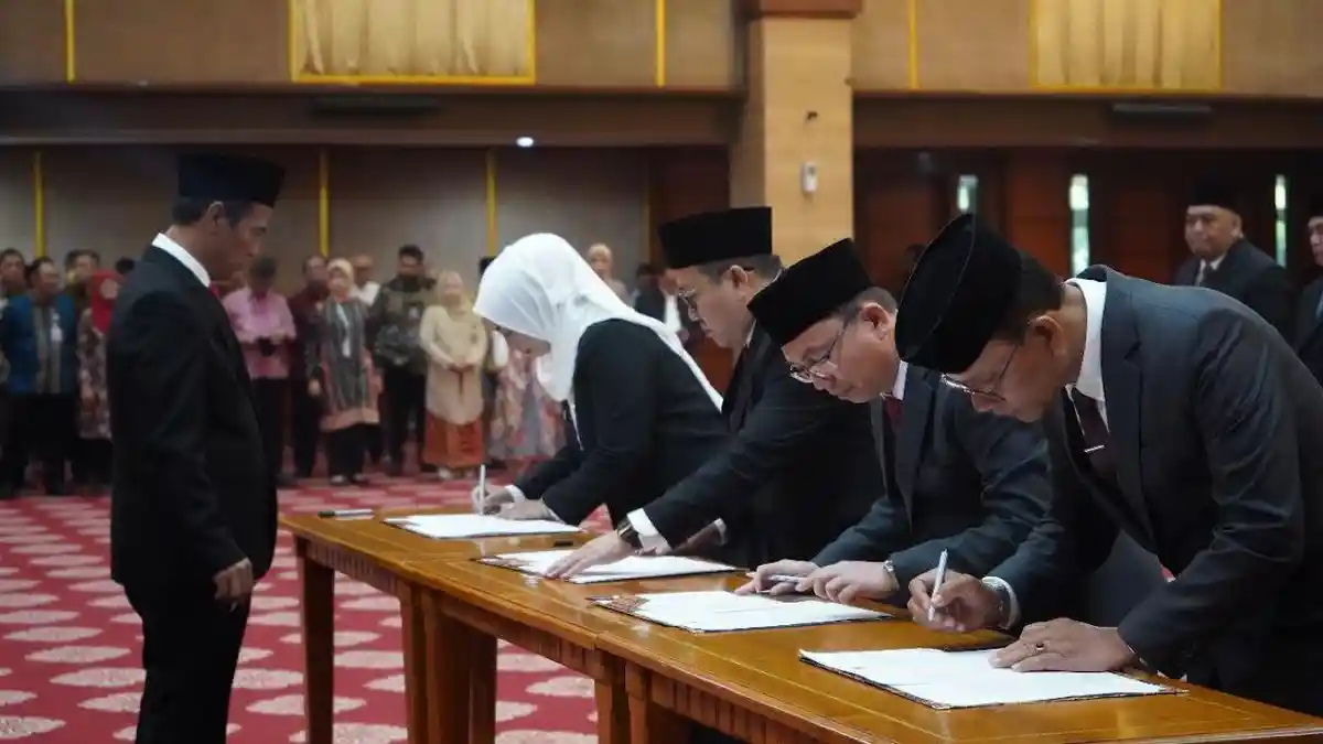 Mentan Pimpin Pelantikan dan Sumpah Jabatan Pimpinan Tinggi Madya