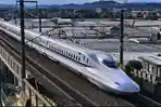 Shinkansen.jpg