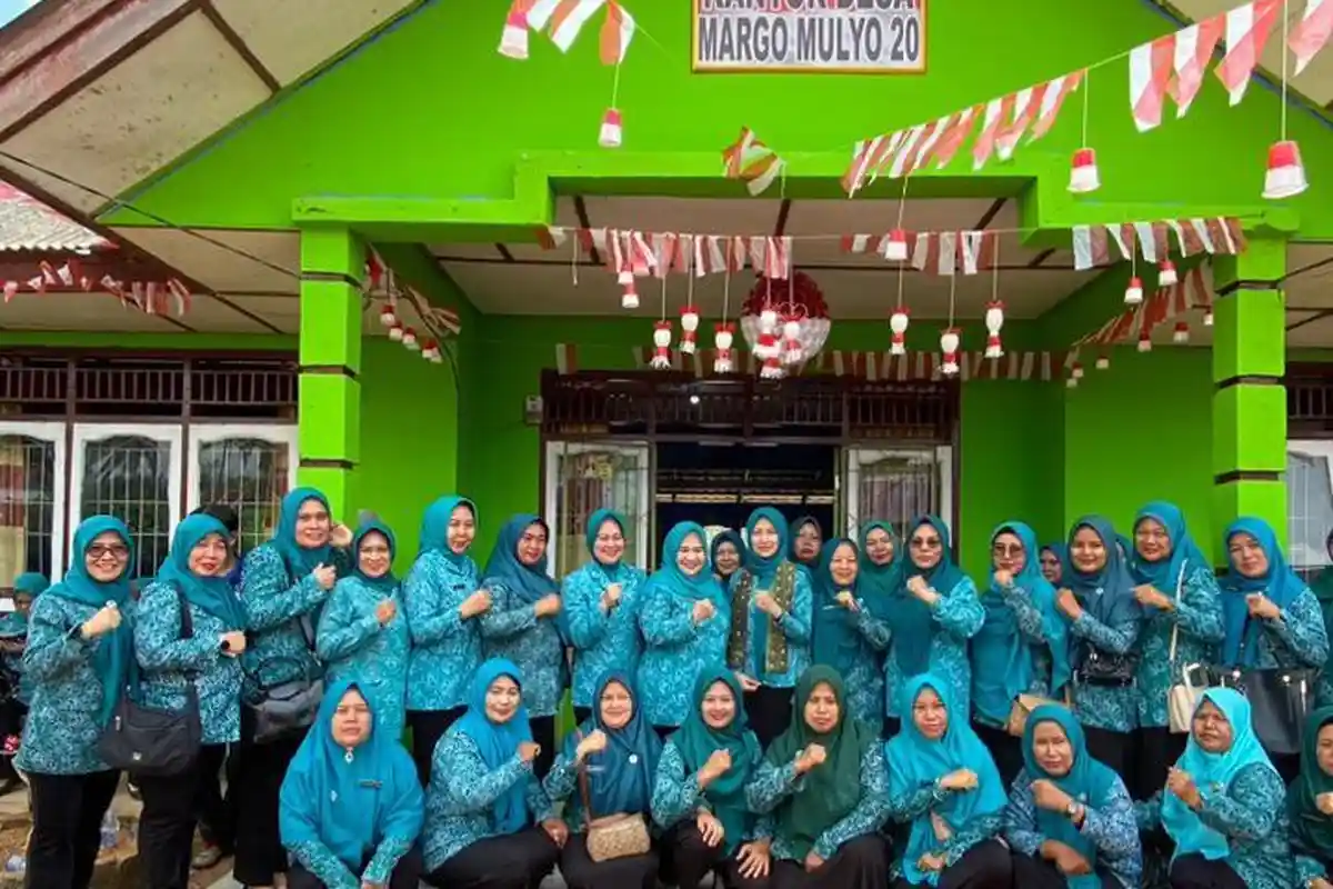 Adhitya Trinia Aprliani Sambut Kedatangan Pj. Ketua TP PKK Provinsi Sumsel Ke Banyuasin