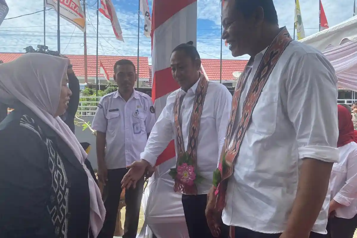 Patahkan Isu Kotak Kosong Pilkada Mamuju 2024, Ado-Damris Daftar Ke KPU dengan Tagline Mamuju Baru