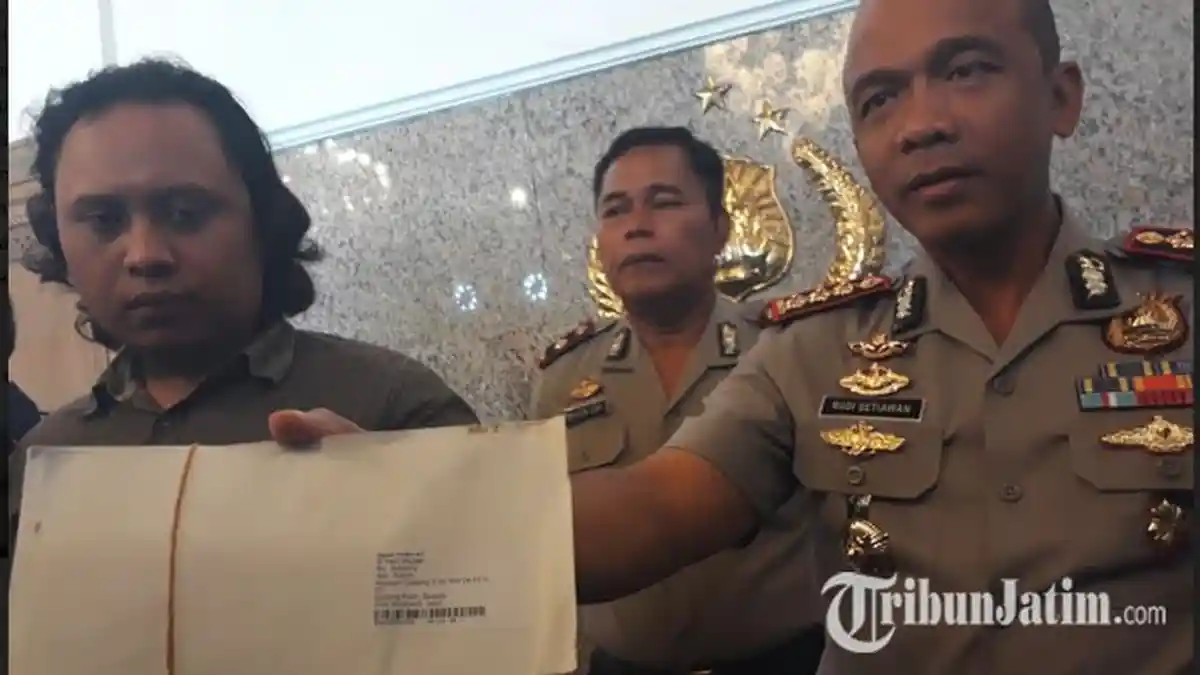 Misteri Ratusan Kartu Indonesia Pintar di Kios Laundry Sukolilo