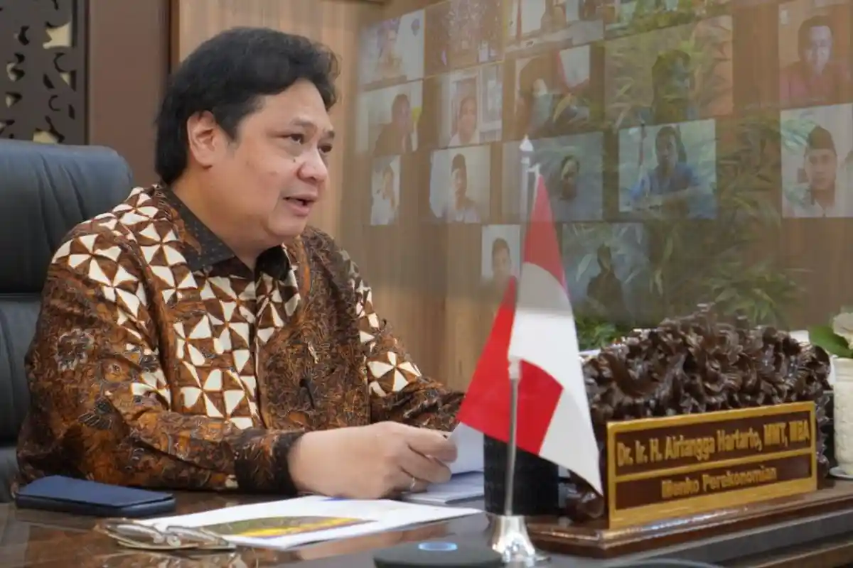 Menko Airlangga : Program Bantuan Tunai untuk Pedagang Kaki Lima dan Warung Segera Dicairkan