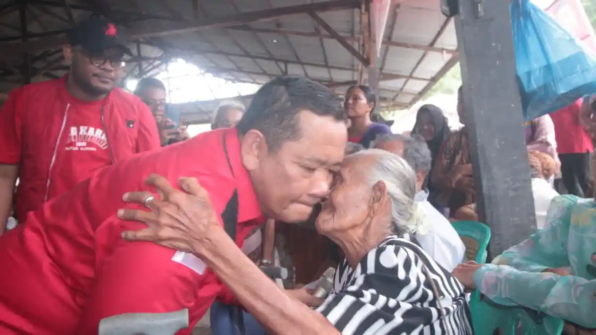 Warga 2 Desa Bumi Bujing Najeges Padangsidimpuan Restui Rapidin Menangkan Ganjar dan PDI Perjuangan