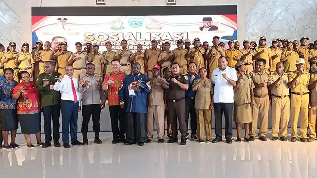 PJ Bupati Maybrat Buka Sosialisasi Saber Pungli, Ini Pesannya