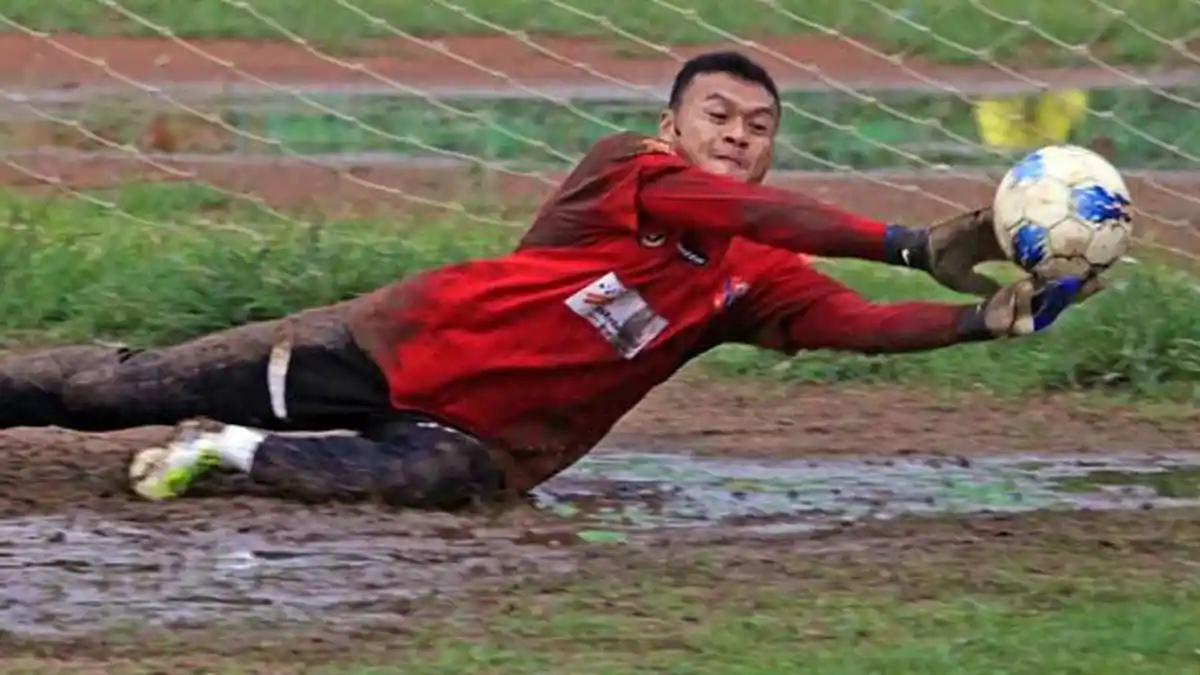 Kembali Tambah Amunisi, Persik Kediri Gaet Kiper Senior yang Pernah Bela Timnas Indonesia