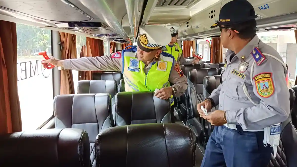 Sopir Bus dan Travel Serta Armada Mudik di Kudus Dicek Total, Ini yang Dipantau Petugas Gabungan